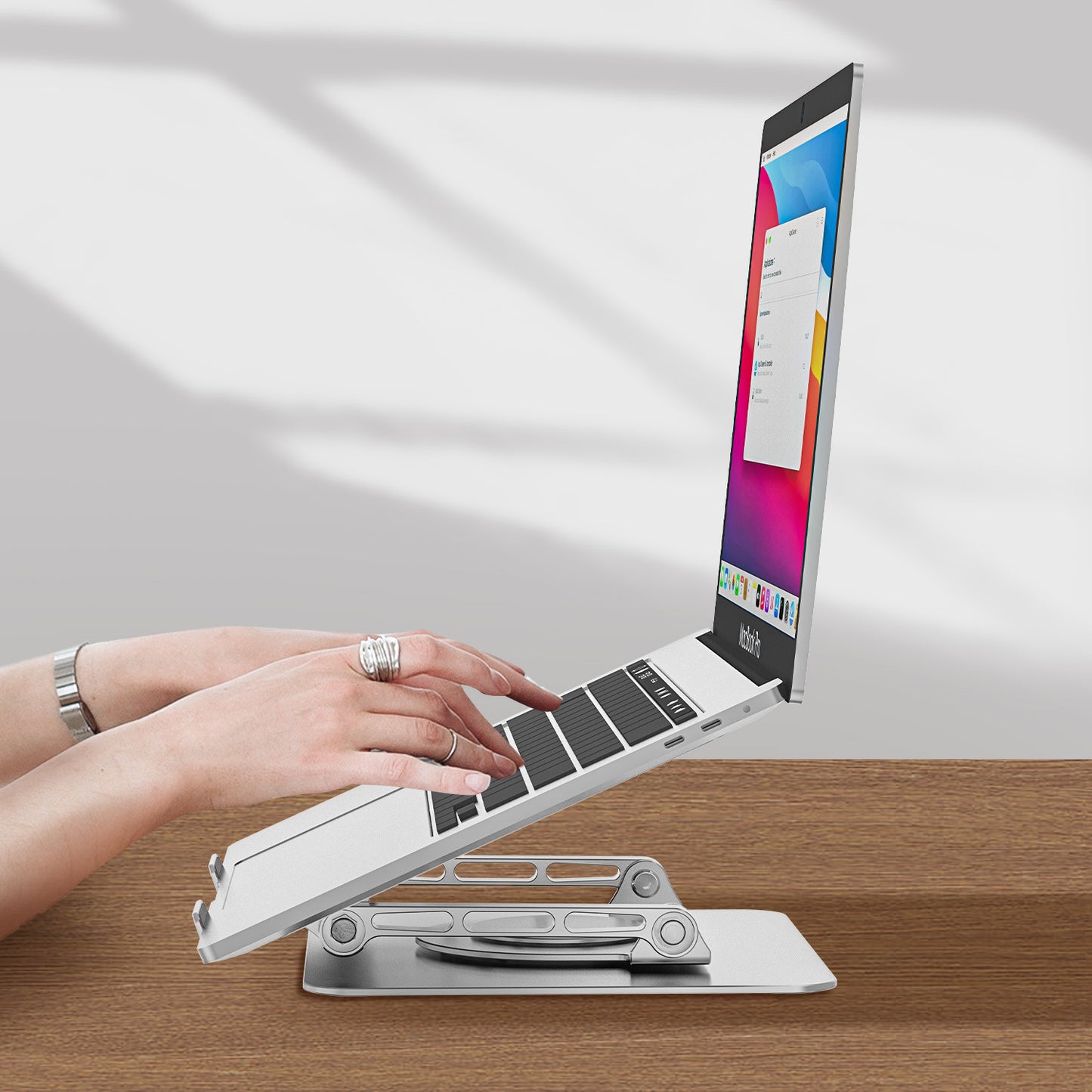 Justerbart Laptopstativ i Aluminium