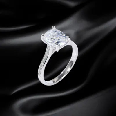 4.5CT Oval Moissanite Forlovelsesring – S925 Sølv, 18K Gullbelagt